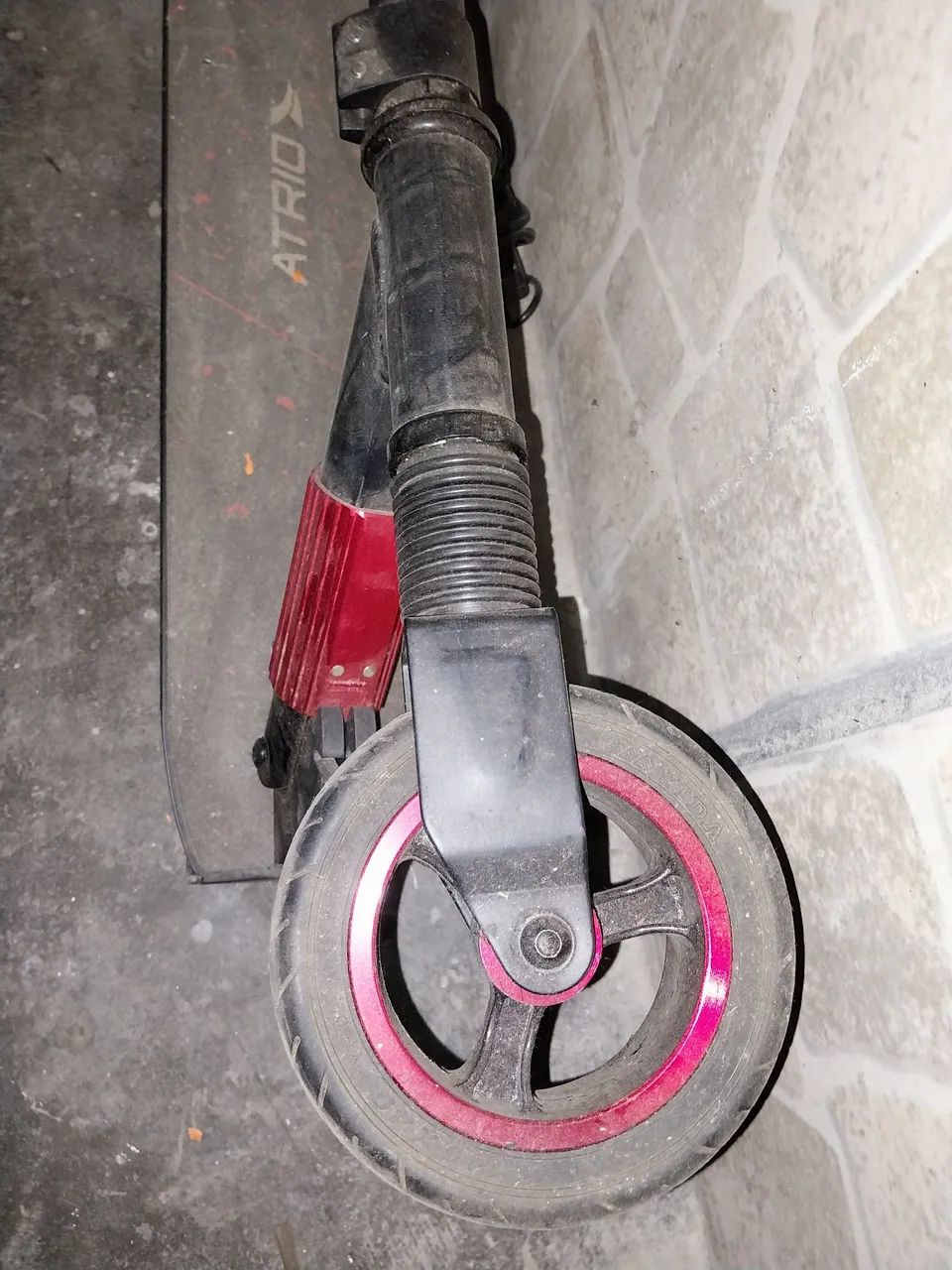 Patinete eletrico muito novo  - Foto 2