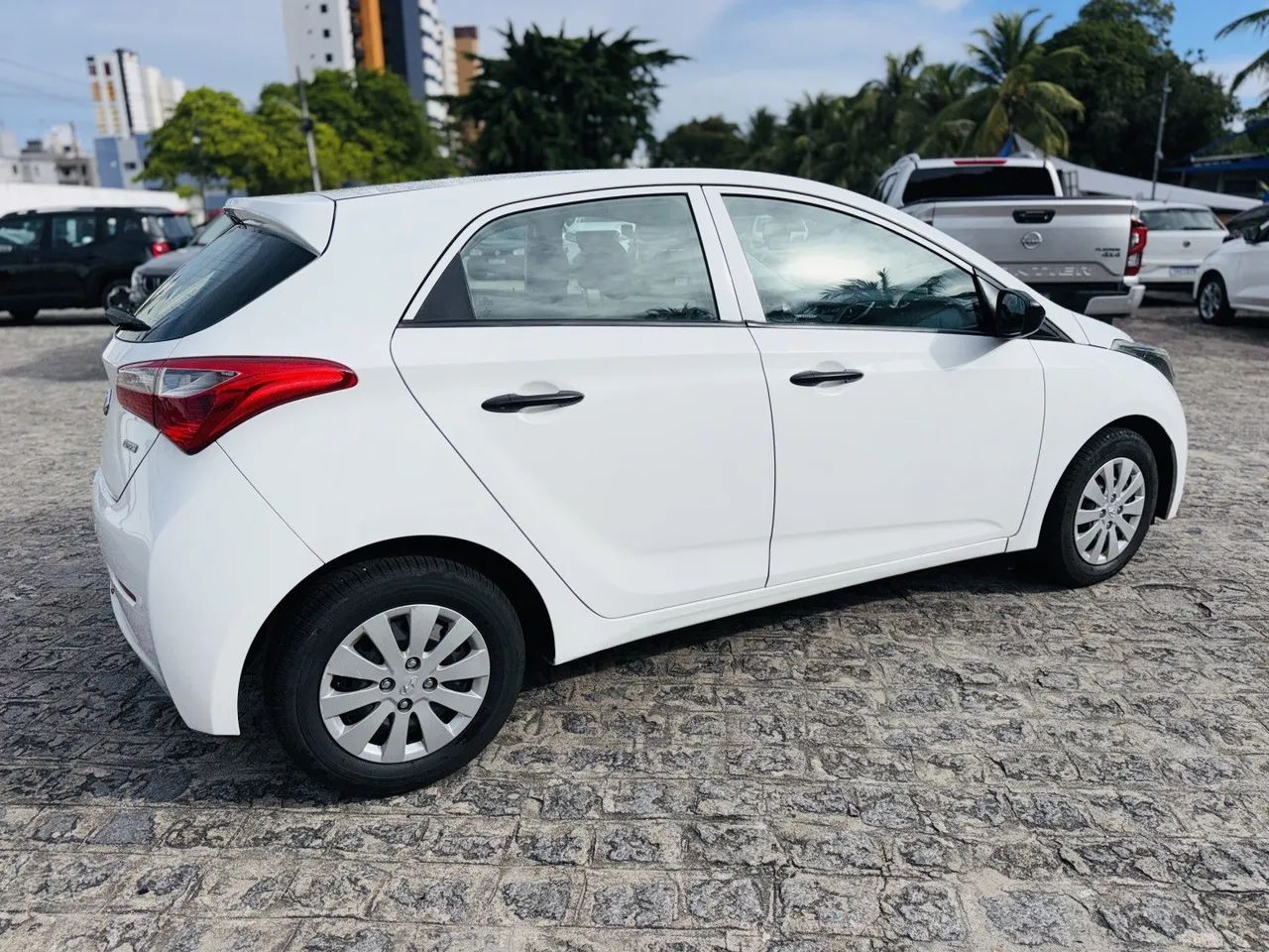 Hyundai HB20 Comf./c.plus/c.style 1.0 Flex 12V 2013 - Foto 4