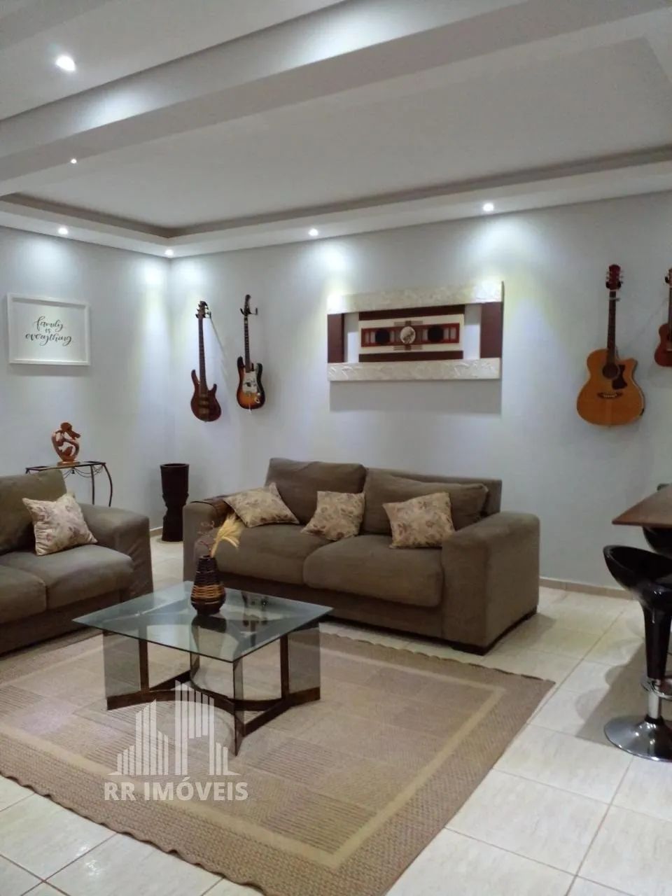 RR0247 Chácara 200m² - CHÁCARA PAU PINTADO - OPORTUNIDADE - 3 Dorms 2 Vagas - Nova Odessa,