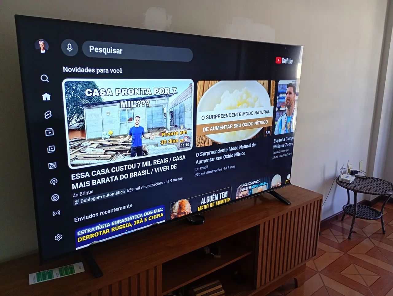 Vendo TV Toshiba 75 polegadas excelente estado. - Foto 2