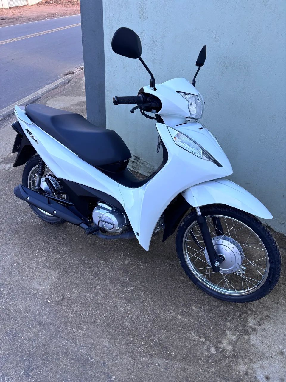 Biz 125 es 2026 - Foto 2