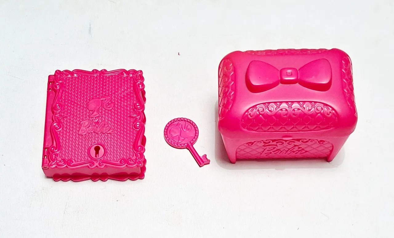 Barbie (Baú e diário)