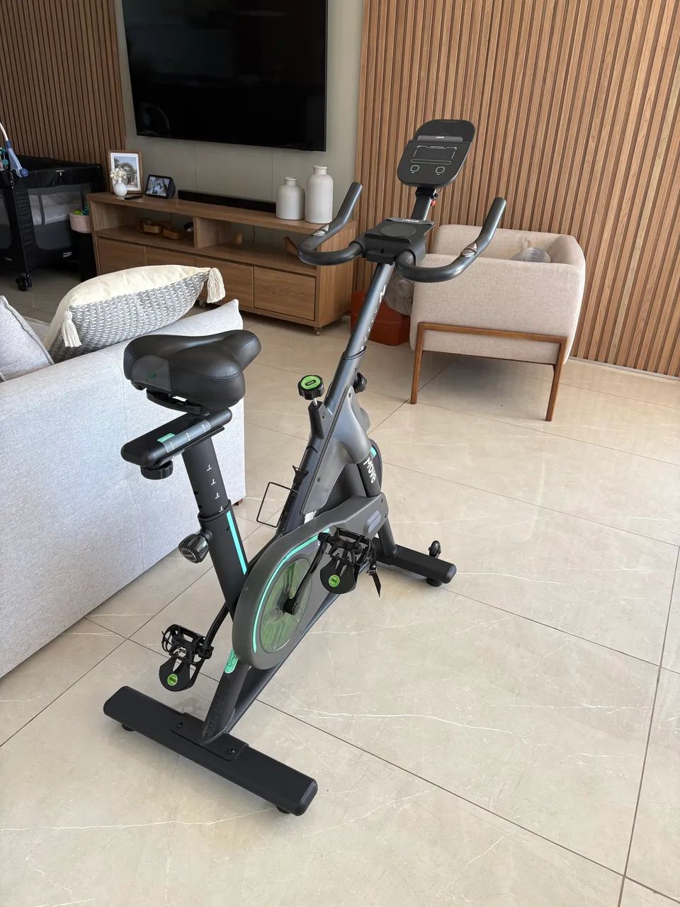 Bicicleta ergométrica move c3