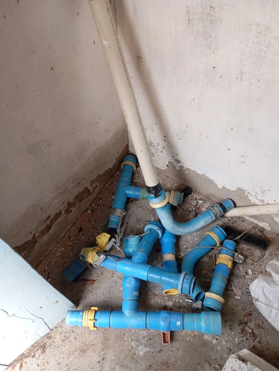 Motor para irrigação com canos e aspecores  - Foto 3
