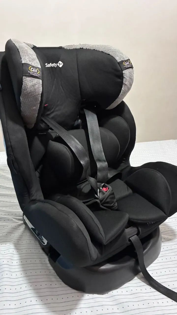 Cadeirinha Multifix da Safety 1st