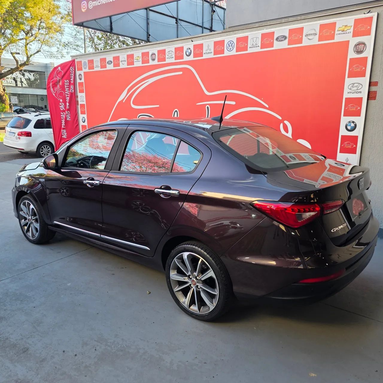 Fiat Cronos Precision 1.8 16V Flex Aut. 2018 - Foto 2