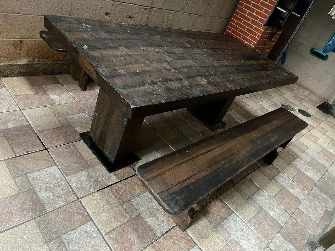Mesa de Ardosia com bancos  - Foto 2