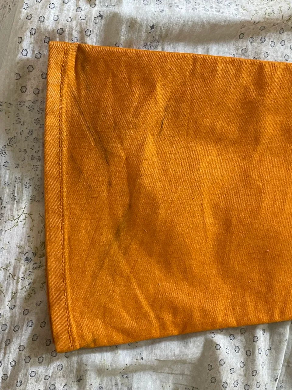 Calça Sarja Laranja Flare - Foto 4