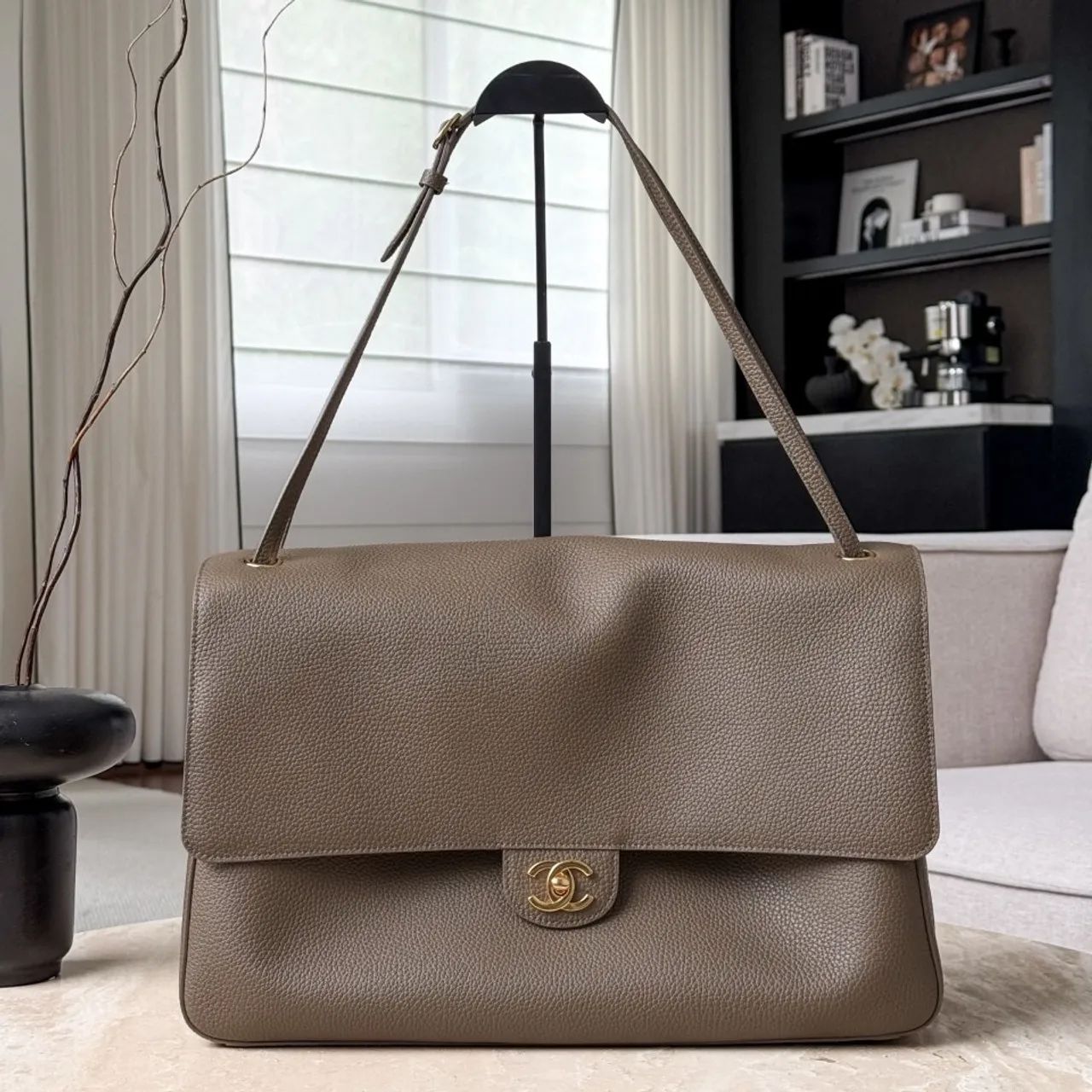Bolsa Chanel flap Maxi 