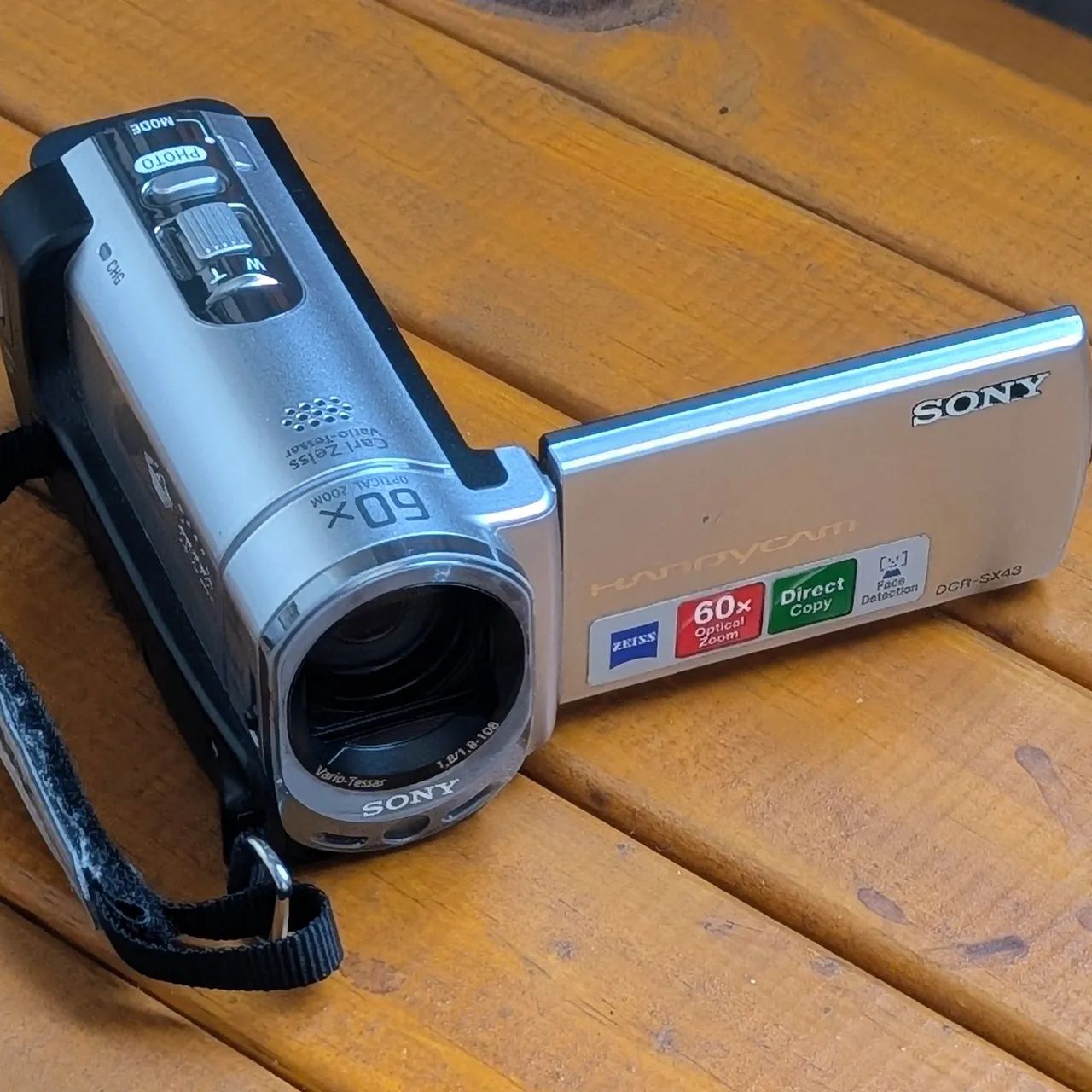 家電 0606-283 SONY HANDYCAM DAR-PC300K FILMADORA HANDYCAM SONY FDR-AX43 UHD 4K - FOTO CENTRO