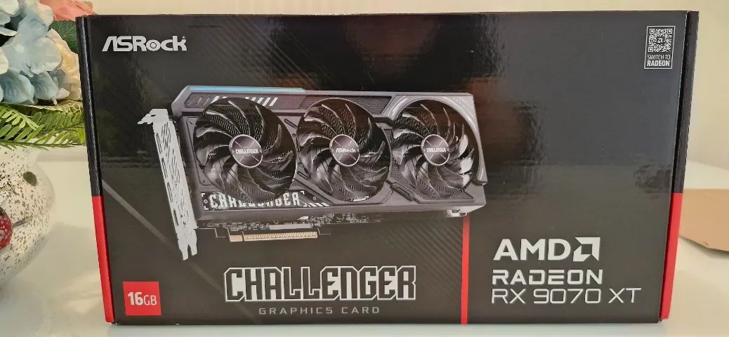 Placa de Vídeo AMD RX 9070 XT Asrock Challenger