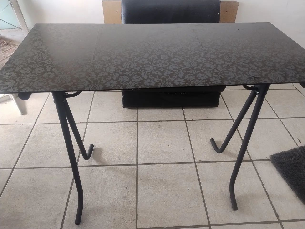 Mesa para centro de loja