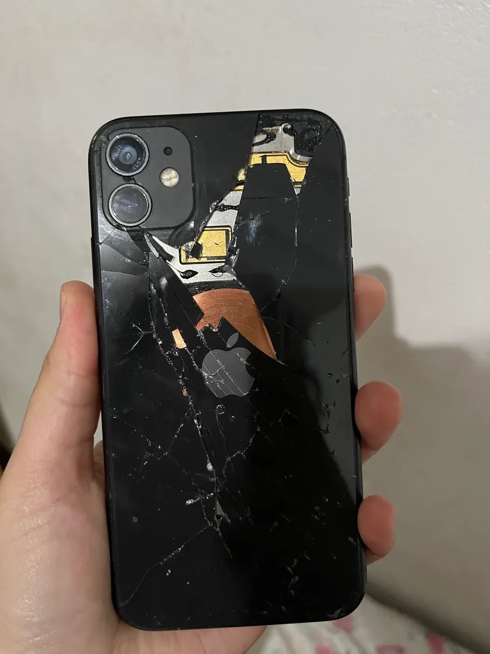 Vendo Iphone 11 para retirada de peças  - Foto 2