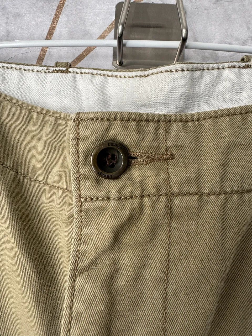 Calça levis chino 44  - Foto 5