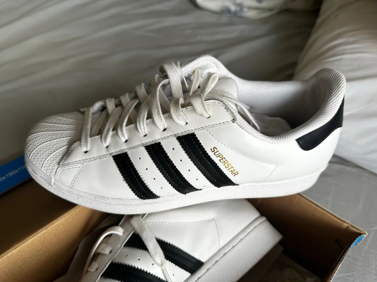 Tênis Adidas SUPERSTAR (41), couro, branco, usado - Foto 5