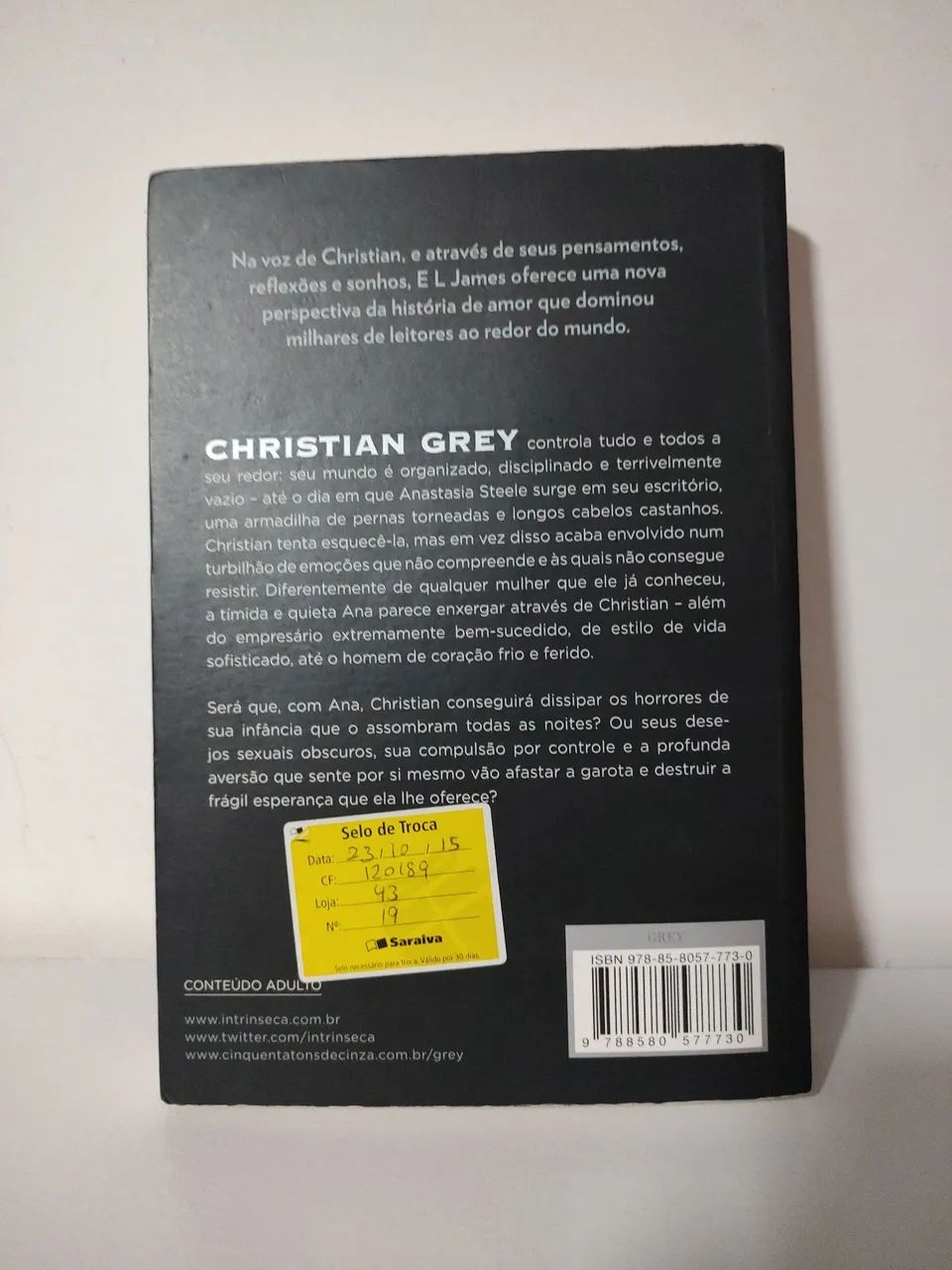 Livro Grey  - Foto 2