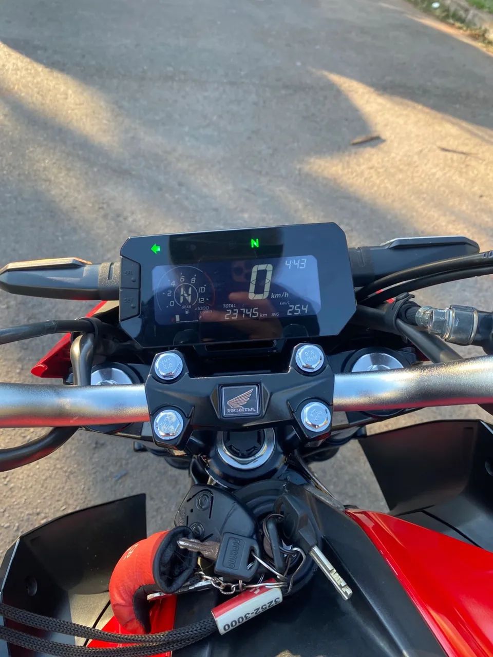 Cb  300Twister com abs - Foto 4
