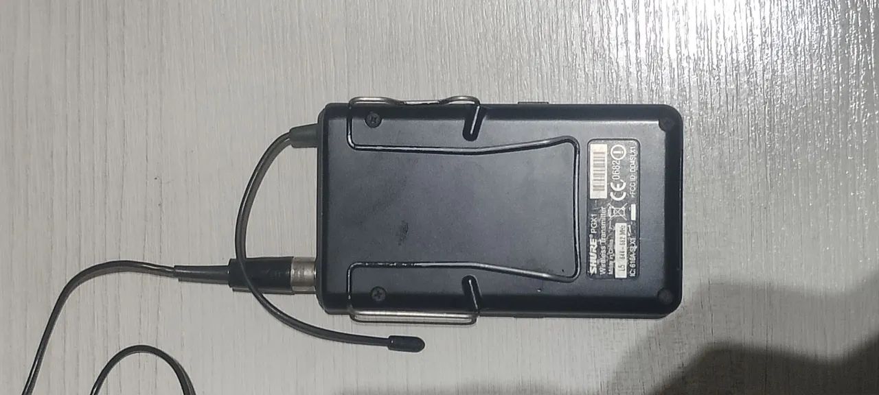 Microfone headset Shure PG30 + Transmissor Shure PGX1 + Receptor Shure PGX4 Wireless - Foto 4
