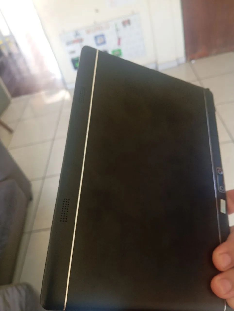 Tablet com defeito e tela quebrada (lixo eletrônico) - Foto 3