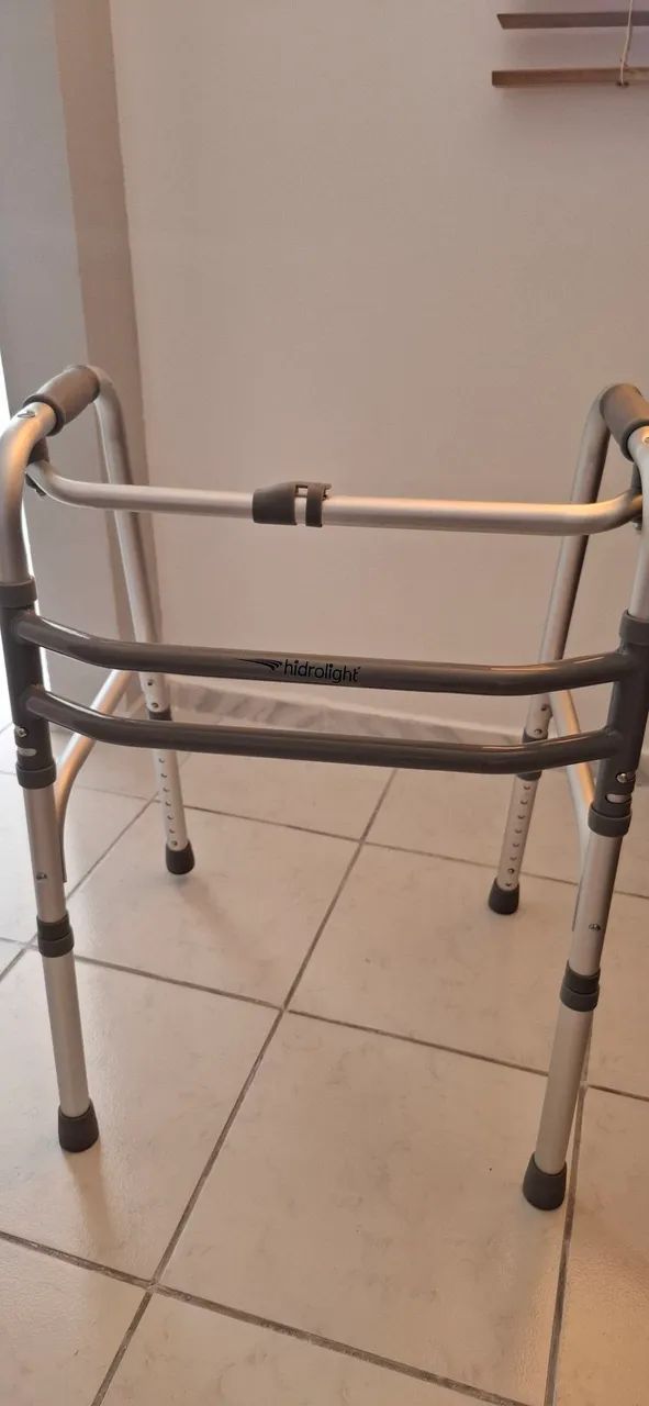 Vendo Andador - Foto 2