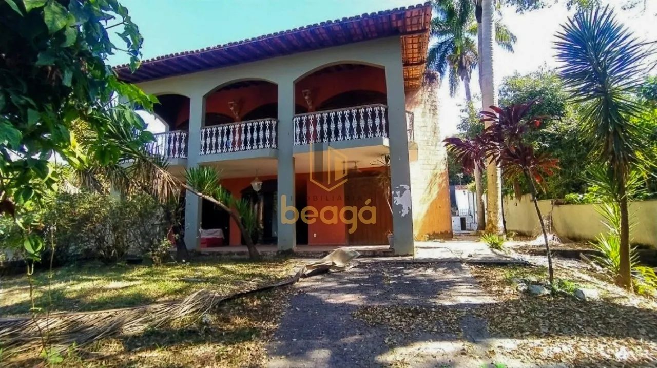 CASA | 5 QUARTOS | 2 SUÍTES | BRAÚNAS
