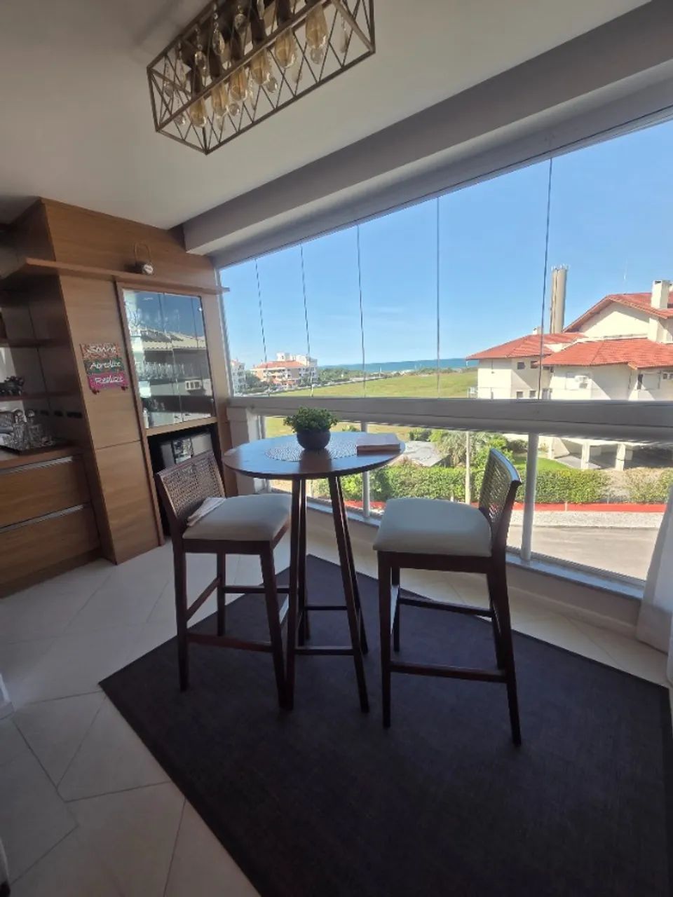 Cobertura com 4 dormitórios em Ingleses norte com vista mar