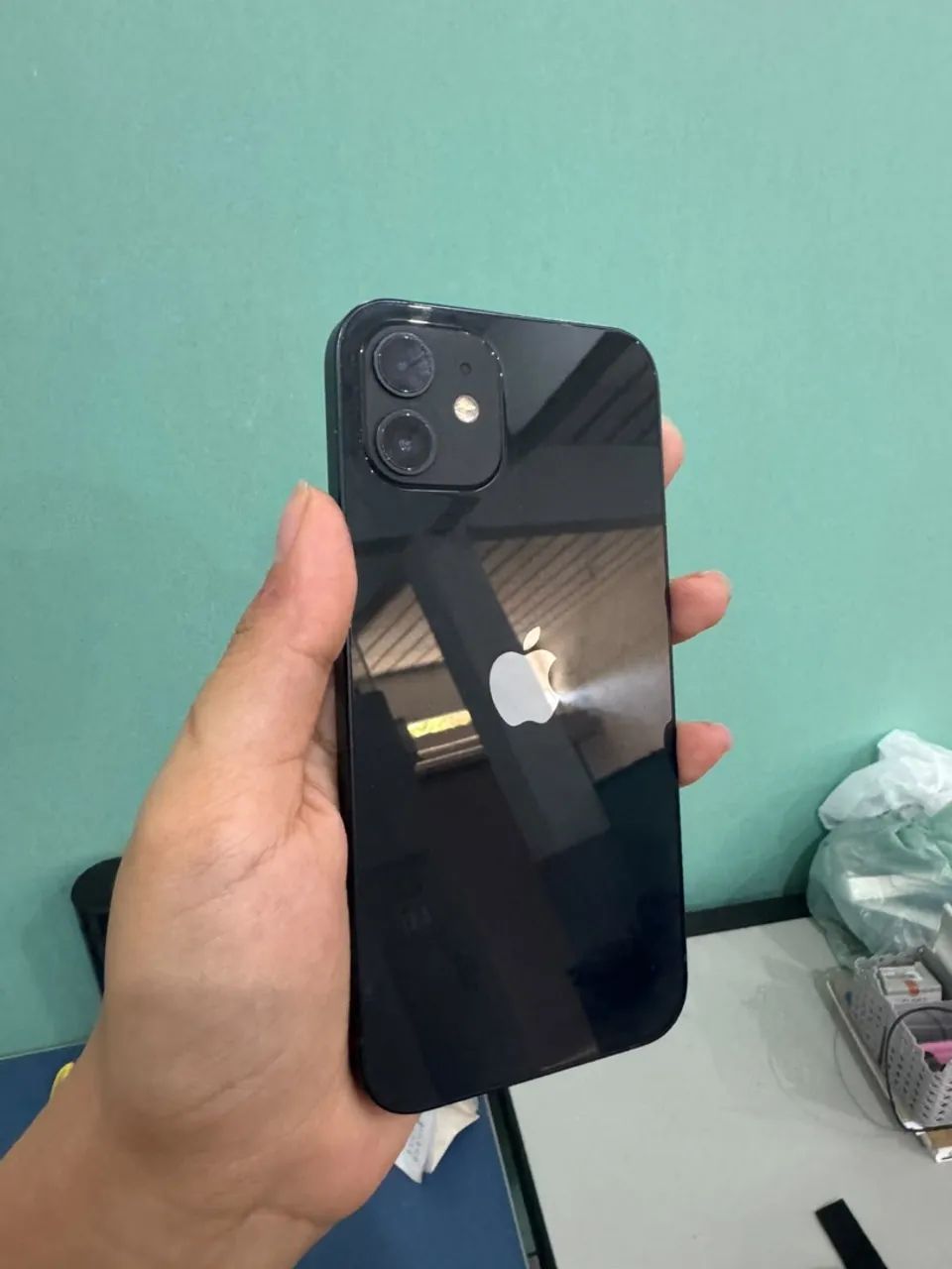 iPhone 12 