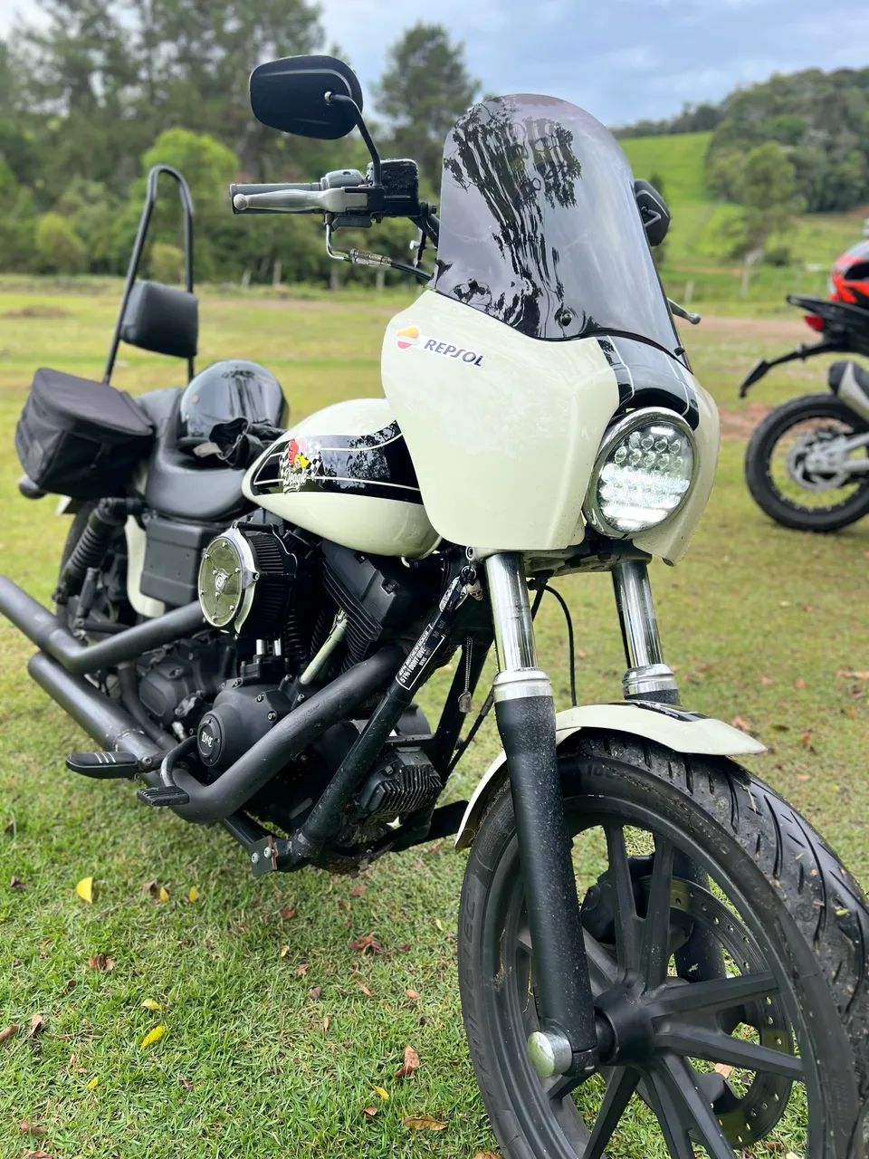 ? HARLEY-DAVIDSON DYNA SUPER GLIDE CUSTOM FXDC 2010 ? - Foto 3