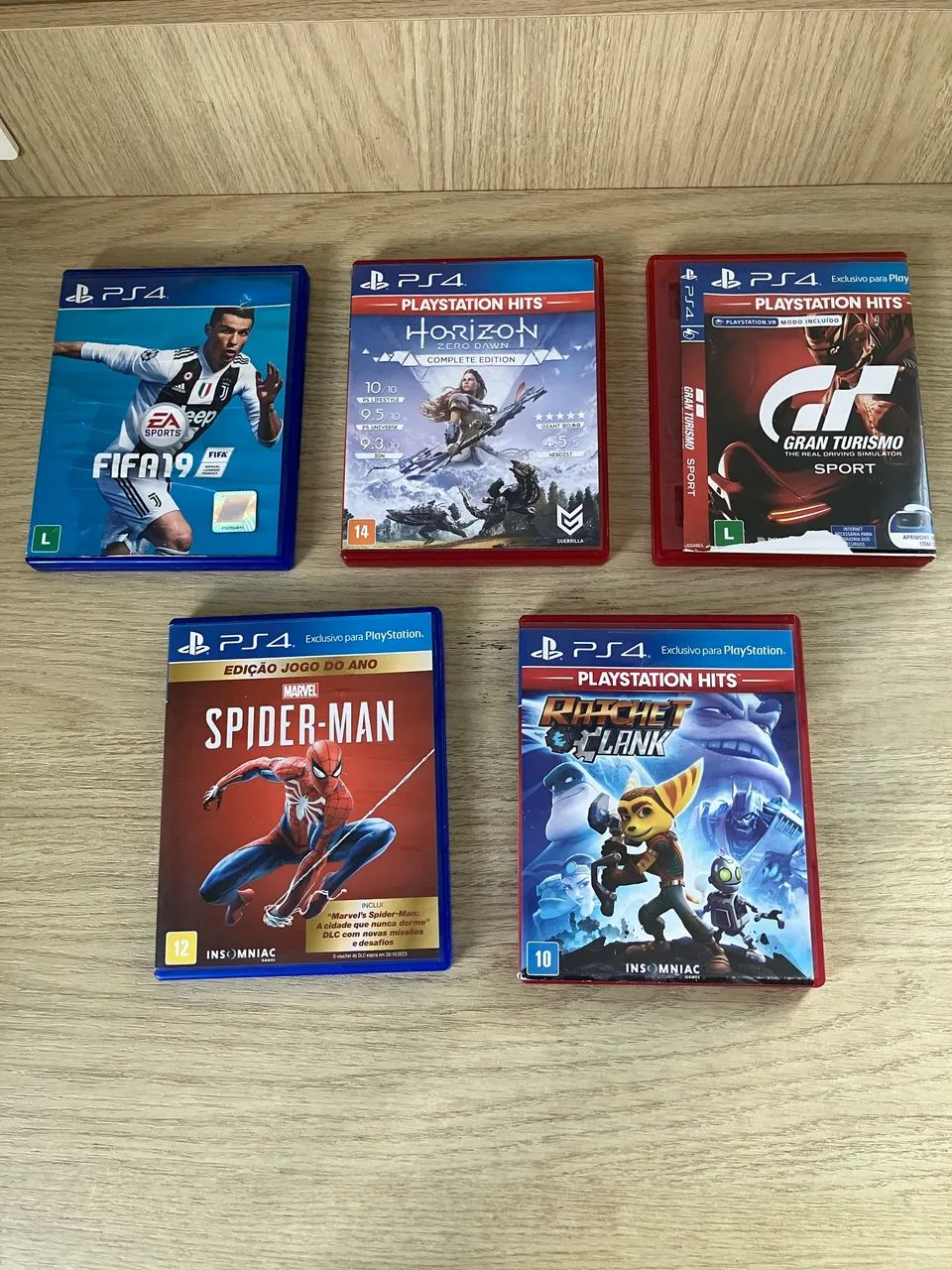 PS4 SLIM + 2 Controles + 5 Jogos - Foto 3