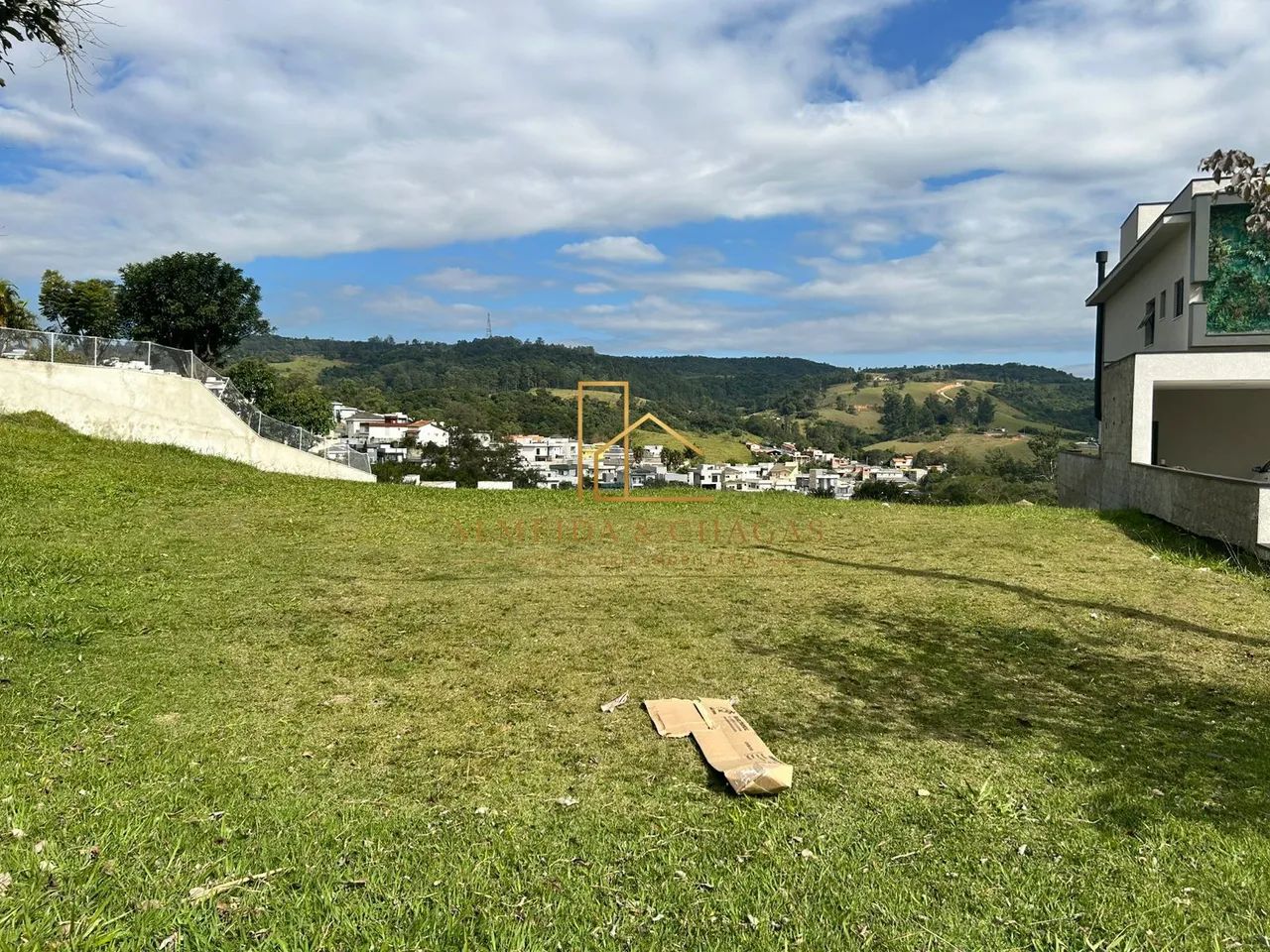 Condomínio New Ville