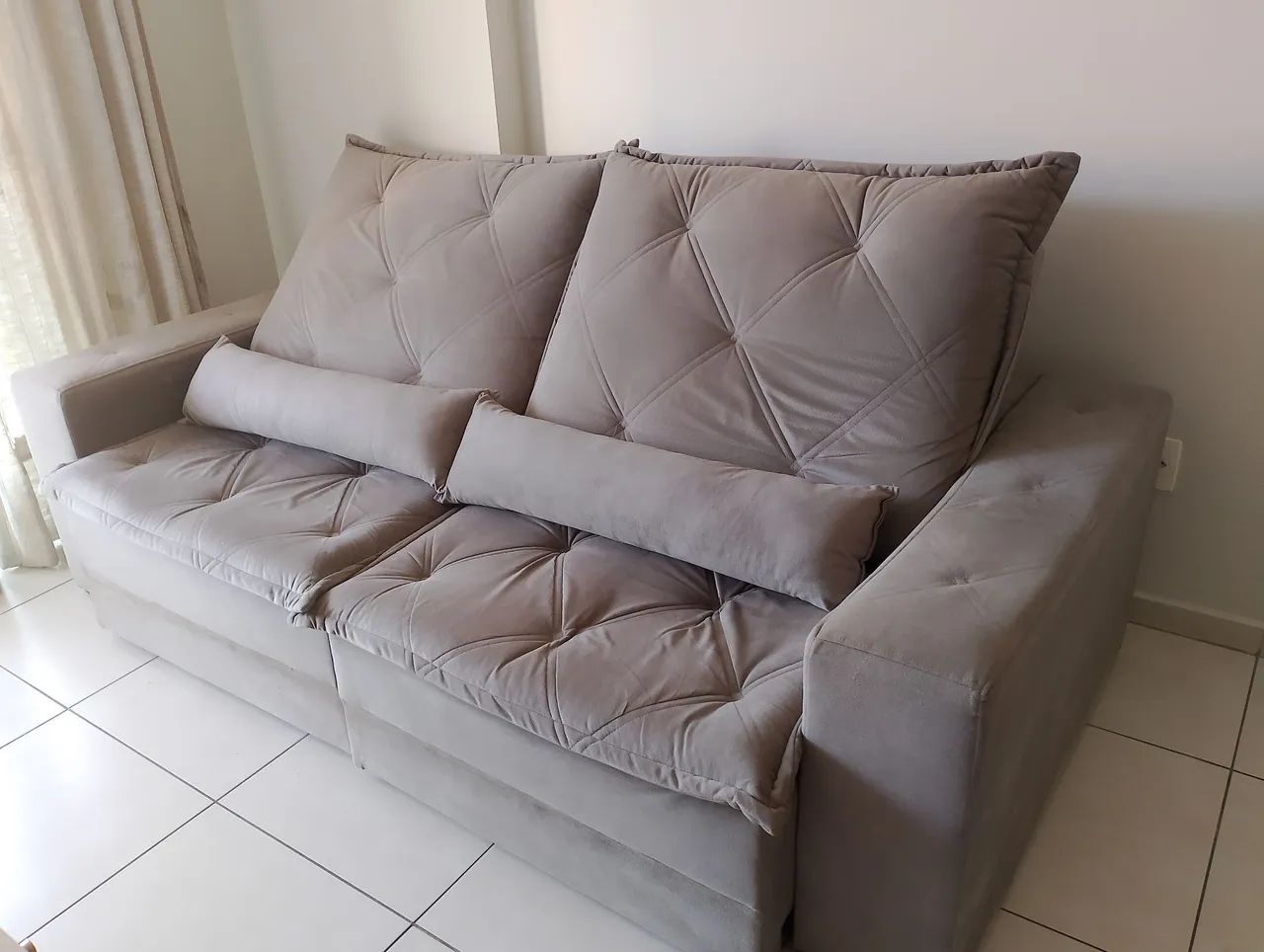 Sofá retrátil 