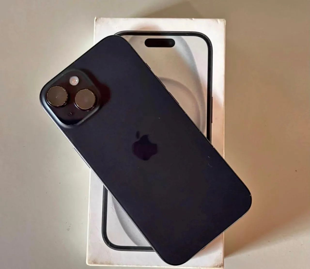 iPhone 15 - Foto 3