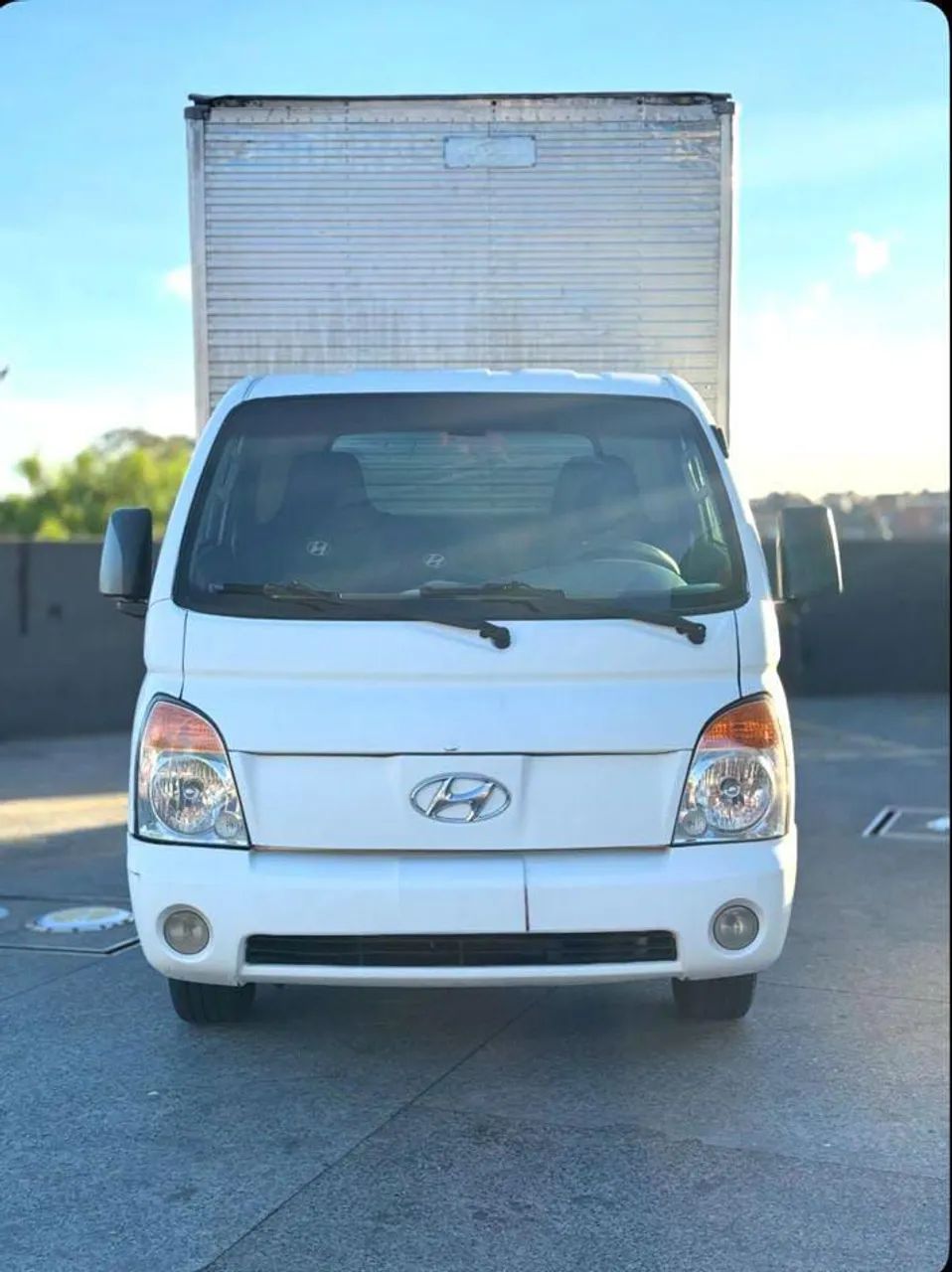 HYUNDAI HR BAÚ 2012