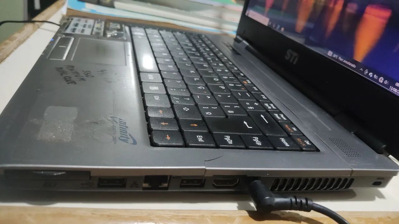 Notebook STI Toshiba  - Foto 2