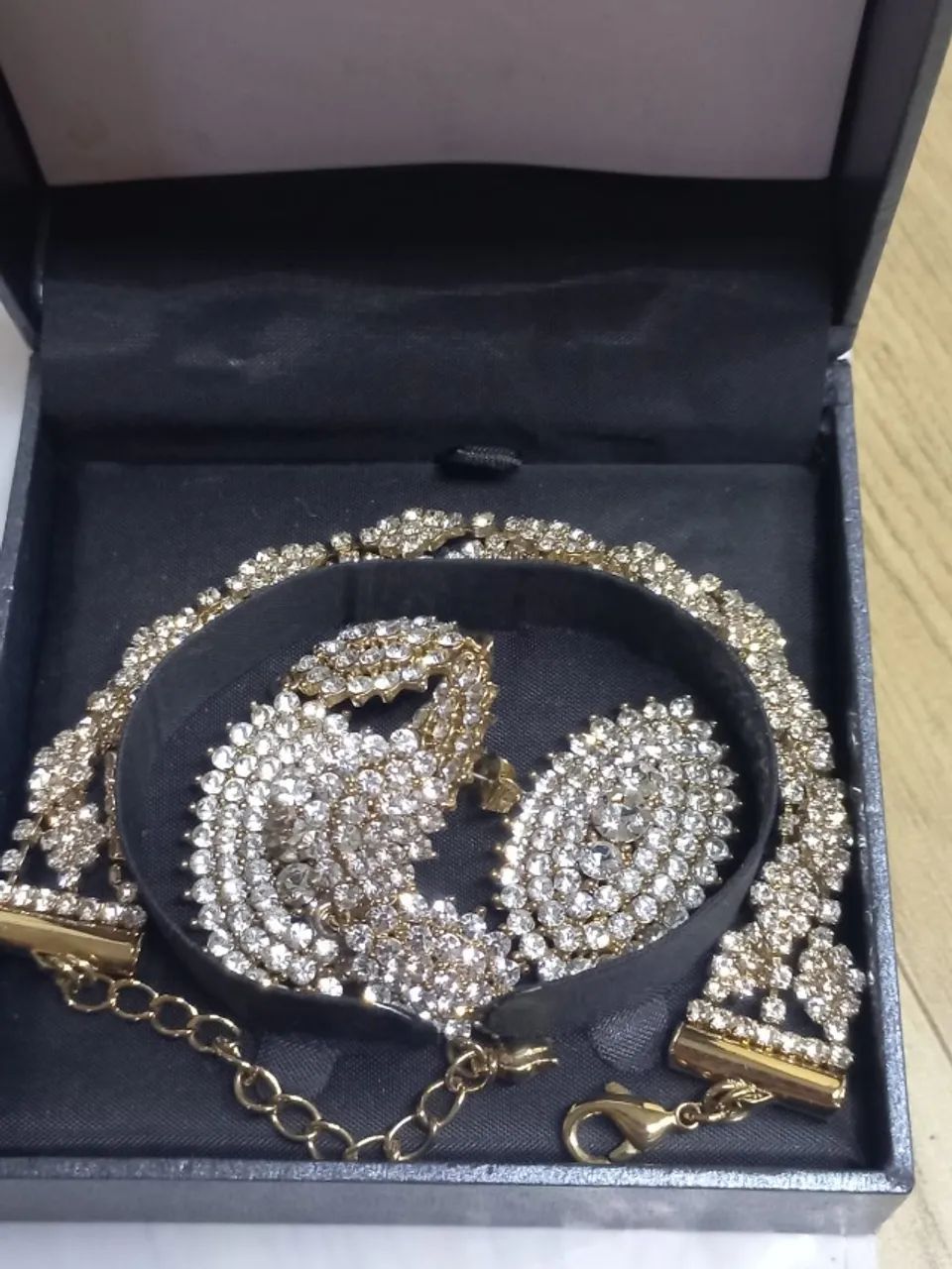 BRINCO E PULSEIRA DOURADO MORANA  - Foto 5