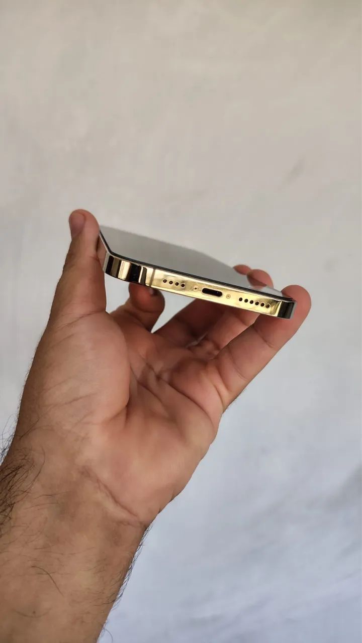 12 PRO MAX 128GB Bateria 81% funcionando tudo  - Foto 5