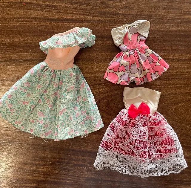 Roupas e acessórios Barbie - Foto 5