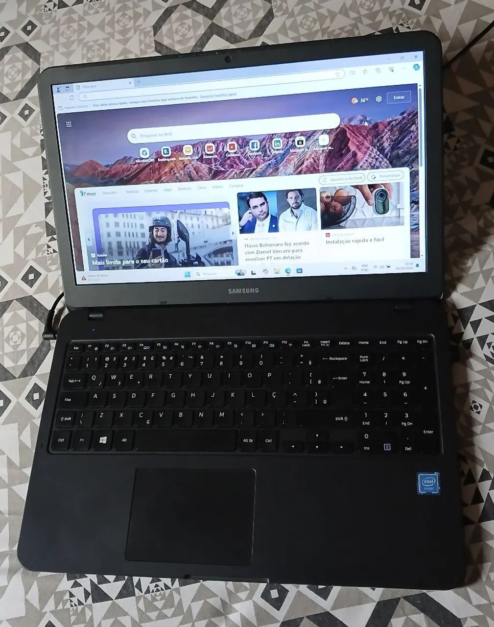 Notebook Samsung / 4GB RAM - Foto 5
