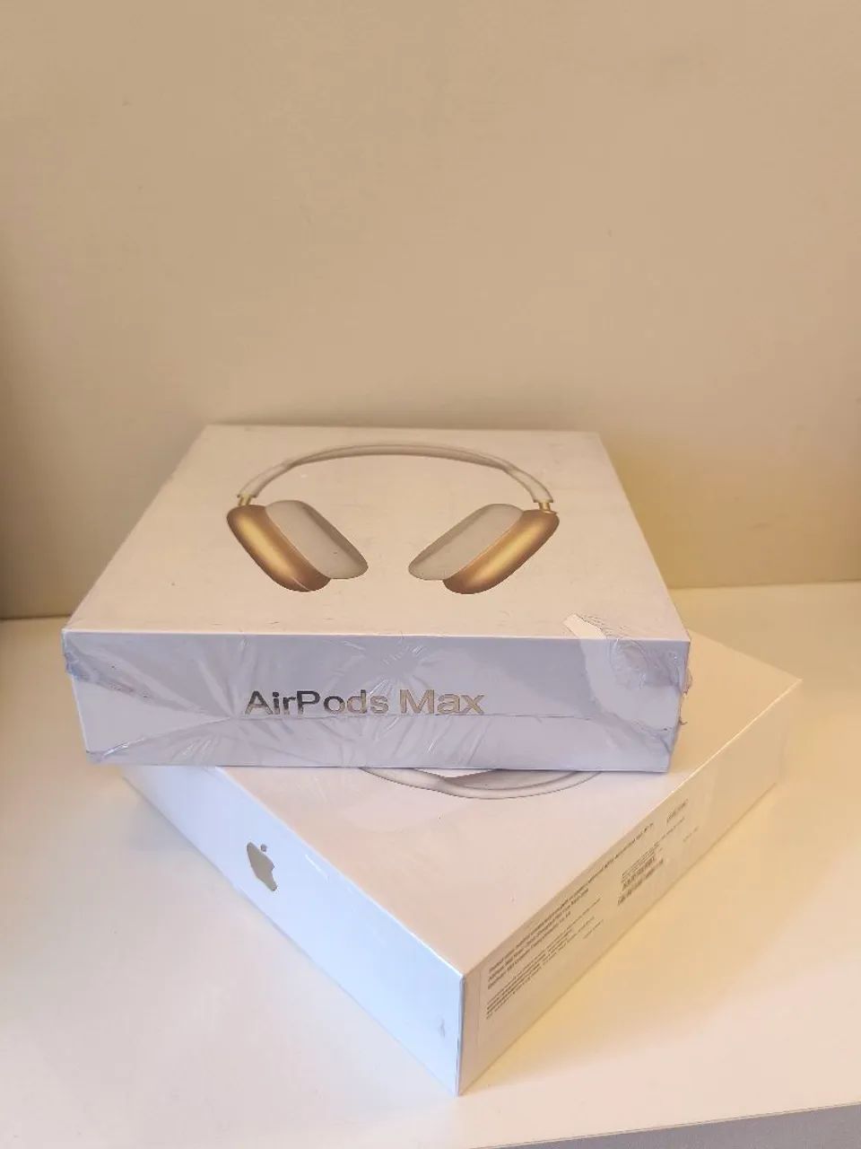 Fone de ouvido AIR PODS MAX branco com dourado  - Foto 4