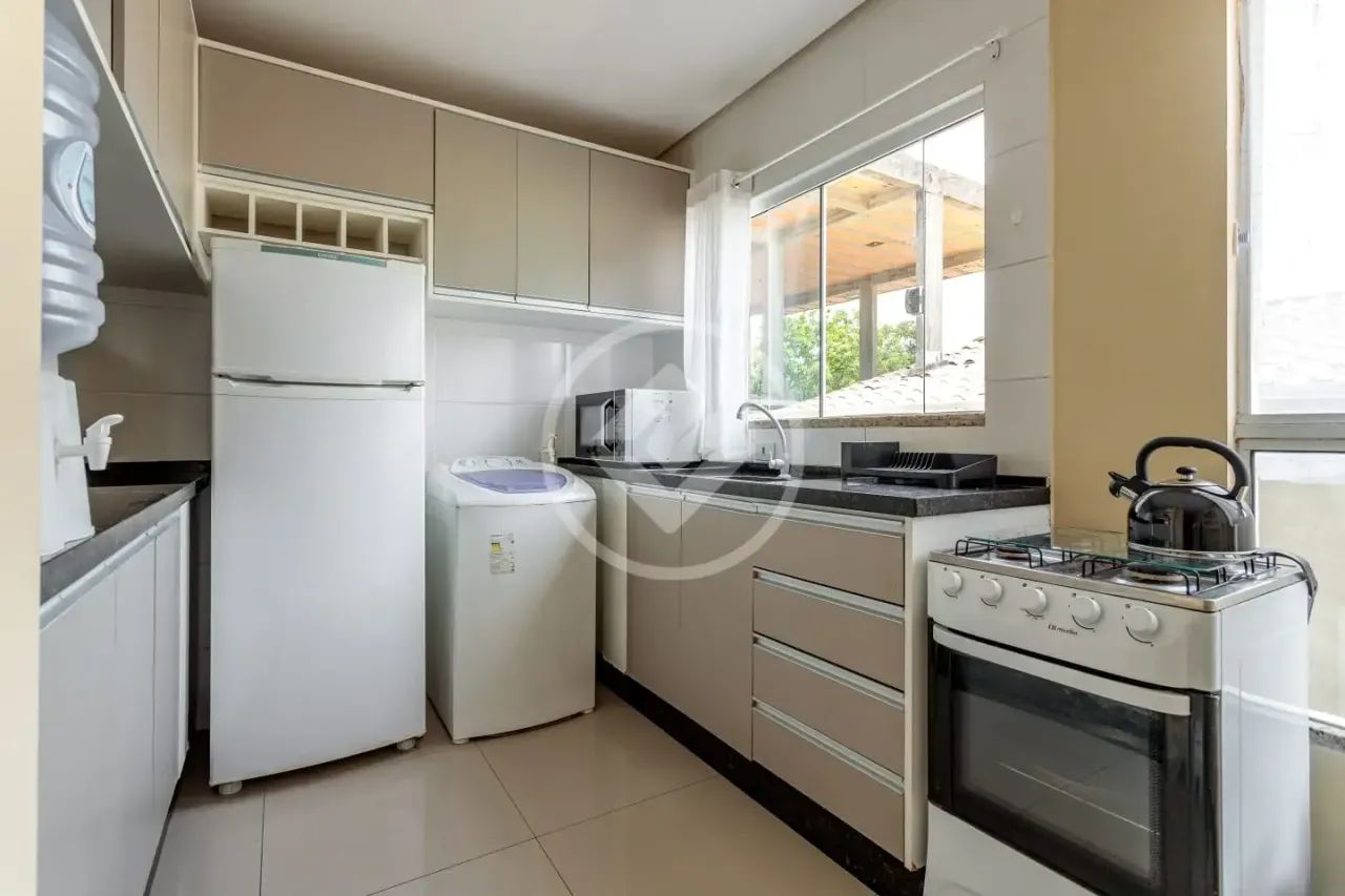 IC - Apartamento mobiliado com 2 dormitórios e suíte à venda nos Ingleses  Florianópolis - Foto 2