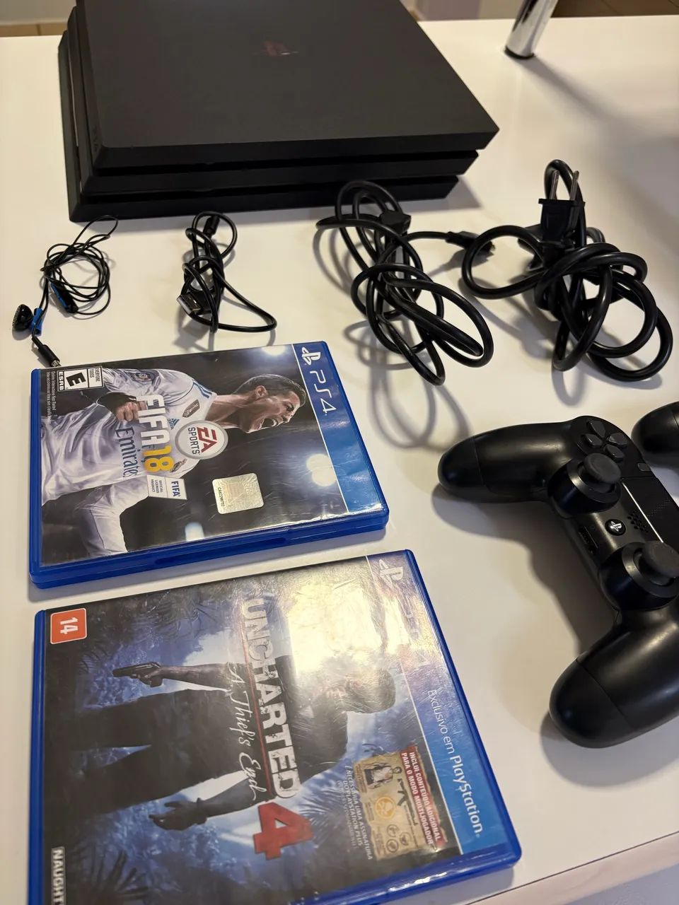 PS4 PRO - 1 TB - Foto 3