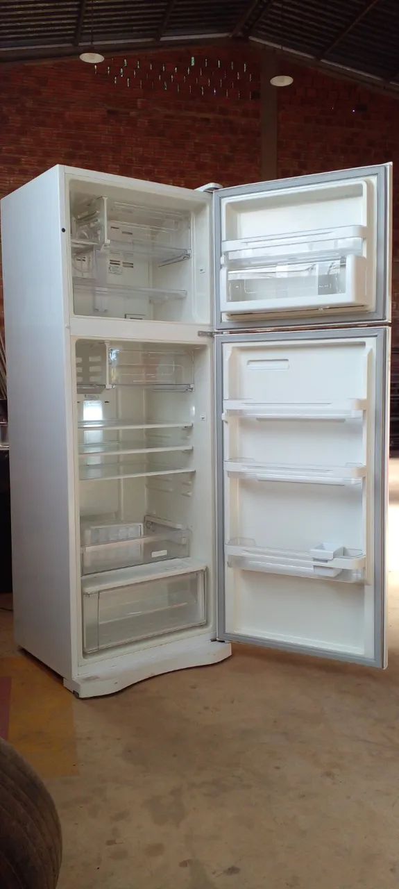 Geladeira electrolux capacidade 459 litros  - mod.DFN52
