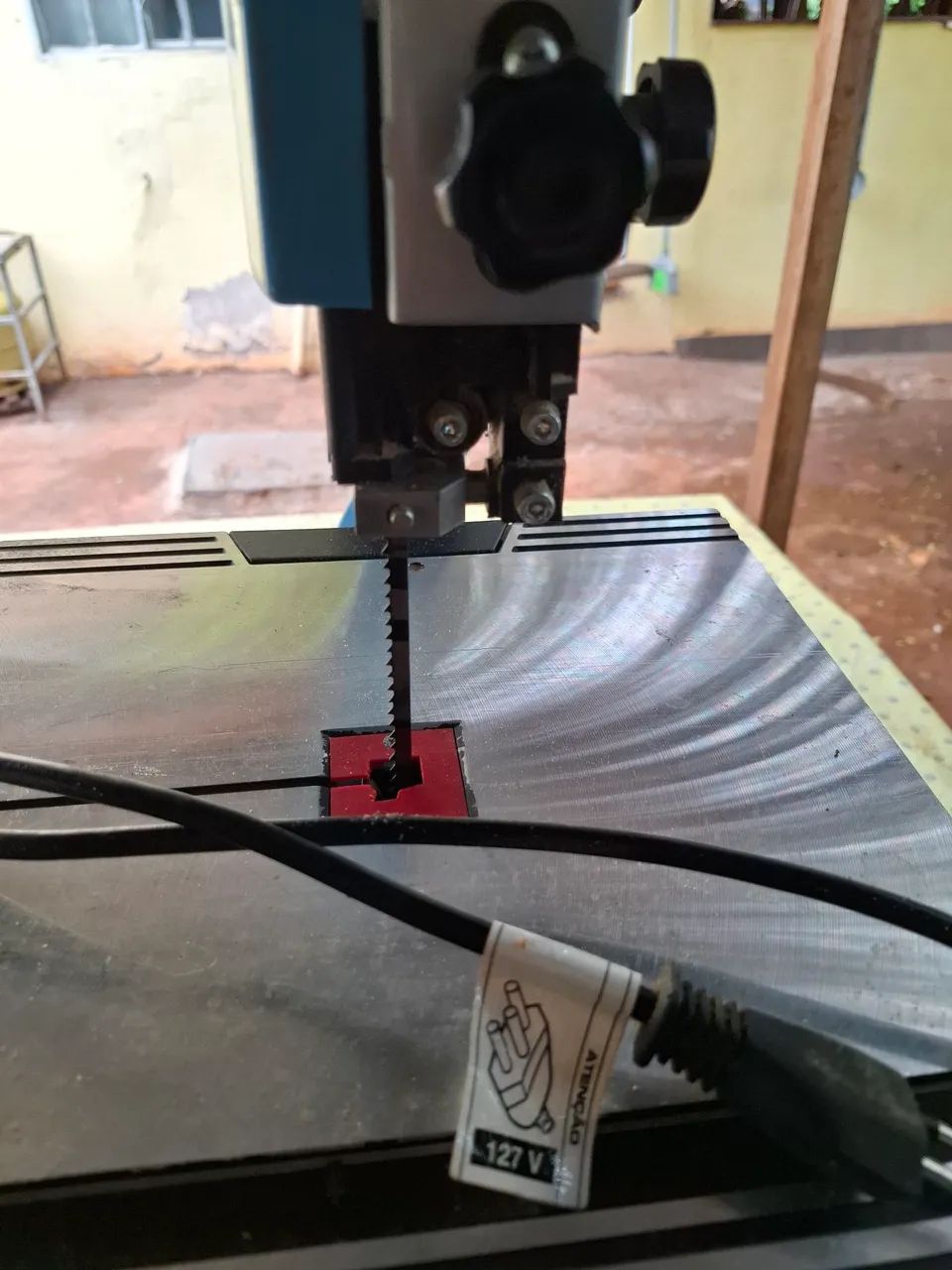 Serra de fita 127v marca Gamma - Foto 5
