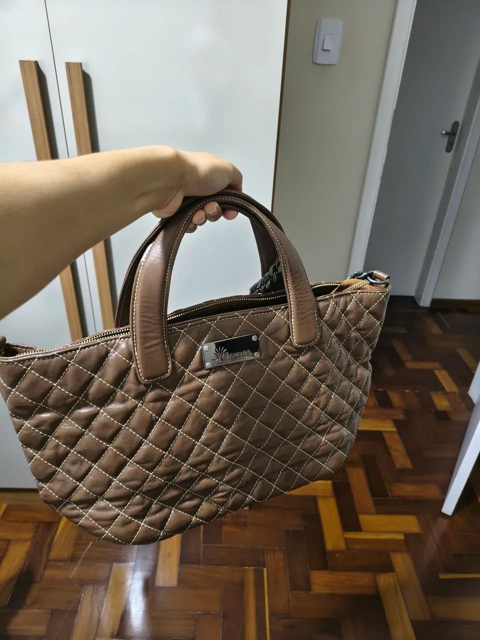 Bolsa couro legítimo amarelle puff retangular alça curta e alça longa  - Foto 4