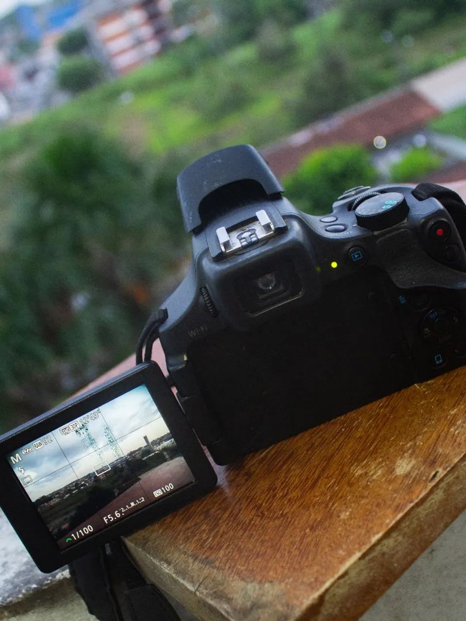 Câmera Canon SX60HS  - Foto 2