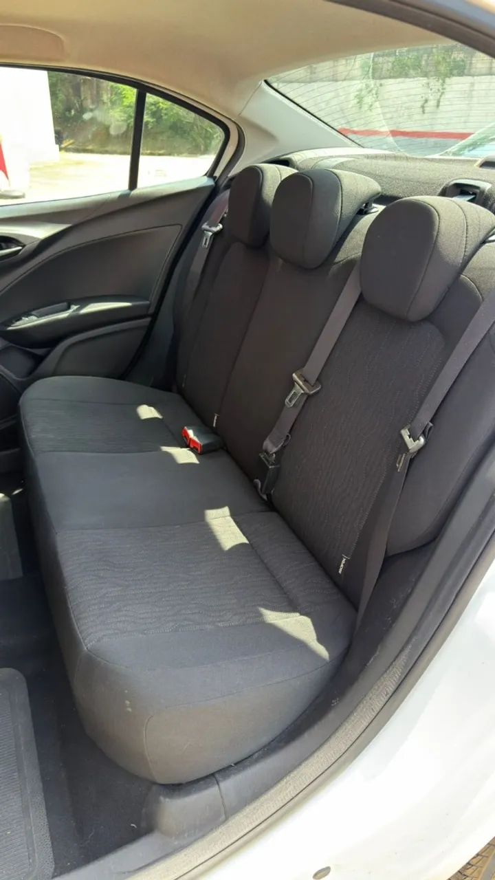 Fiat Cronos Drive 1.3 8V Flex Aut. 2024 - Foto 5