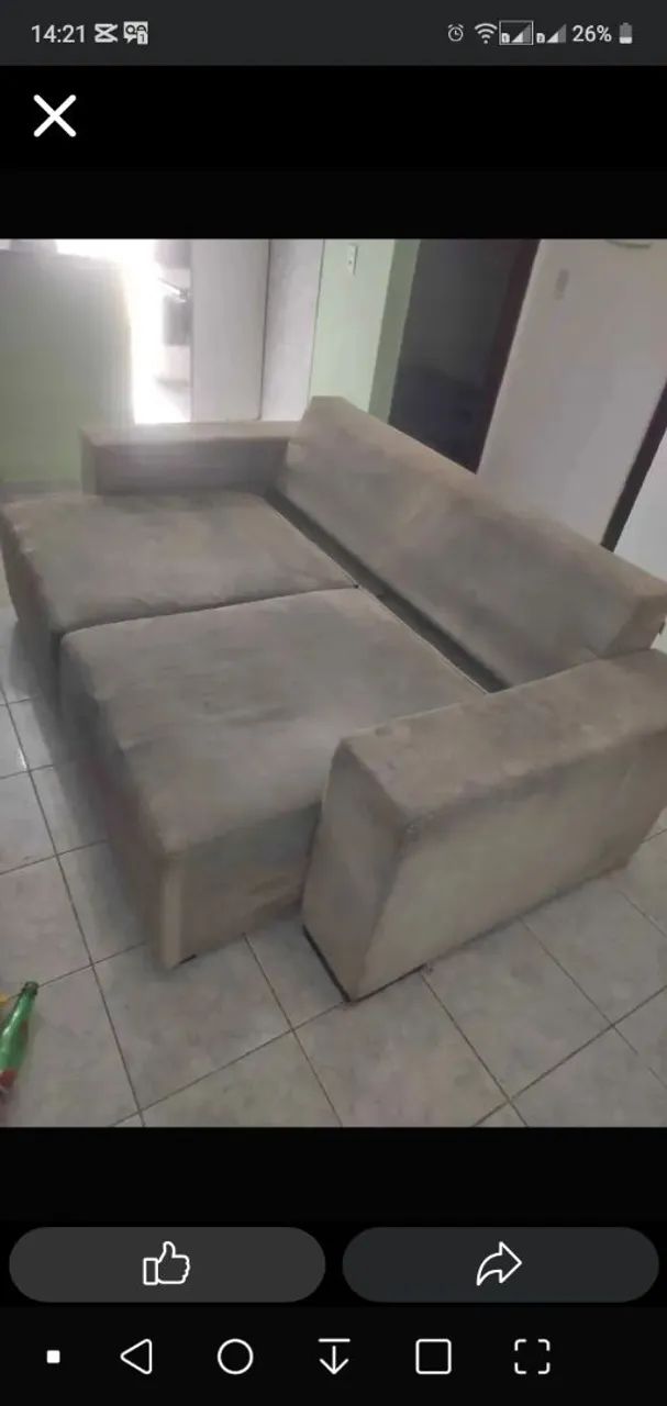 Sofá 3 lugares em bom estado 