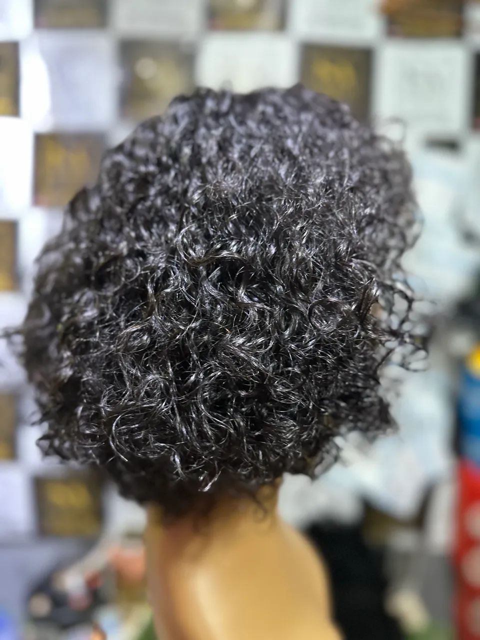 WIG CABELO HUMANO cachos com franjas  - Foto 3