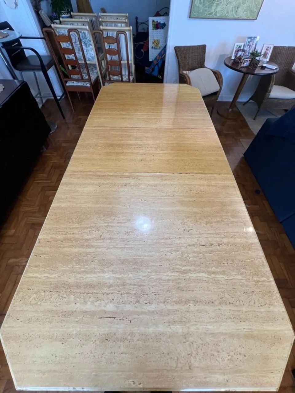 MESA DE JANTAR 8 LUGARES   EXTENSÍVEL