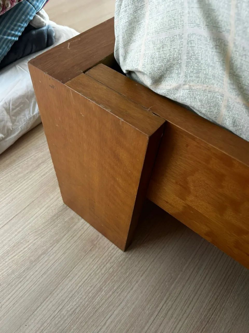 Cama Queen de madeira Maciça + Colchão  - Foto 2
